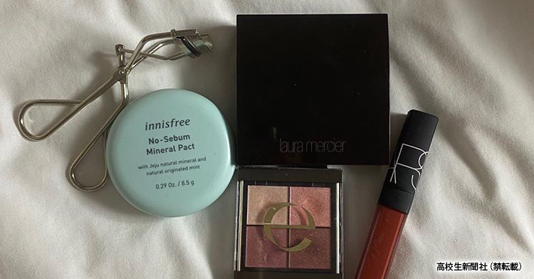 なぜ校則で化粧禁止なの 大人になればマナーなのに 授業で教えてという人も 高校生新聞オンライン 高校生活と進路選択を応援するお役立ちメディア